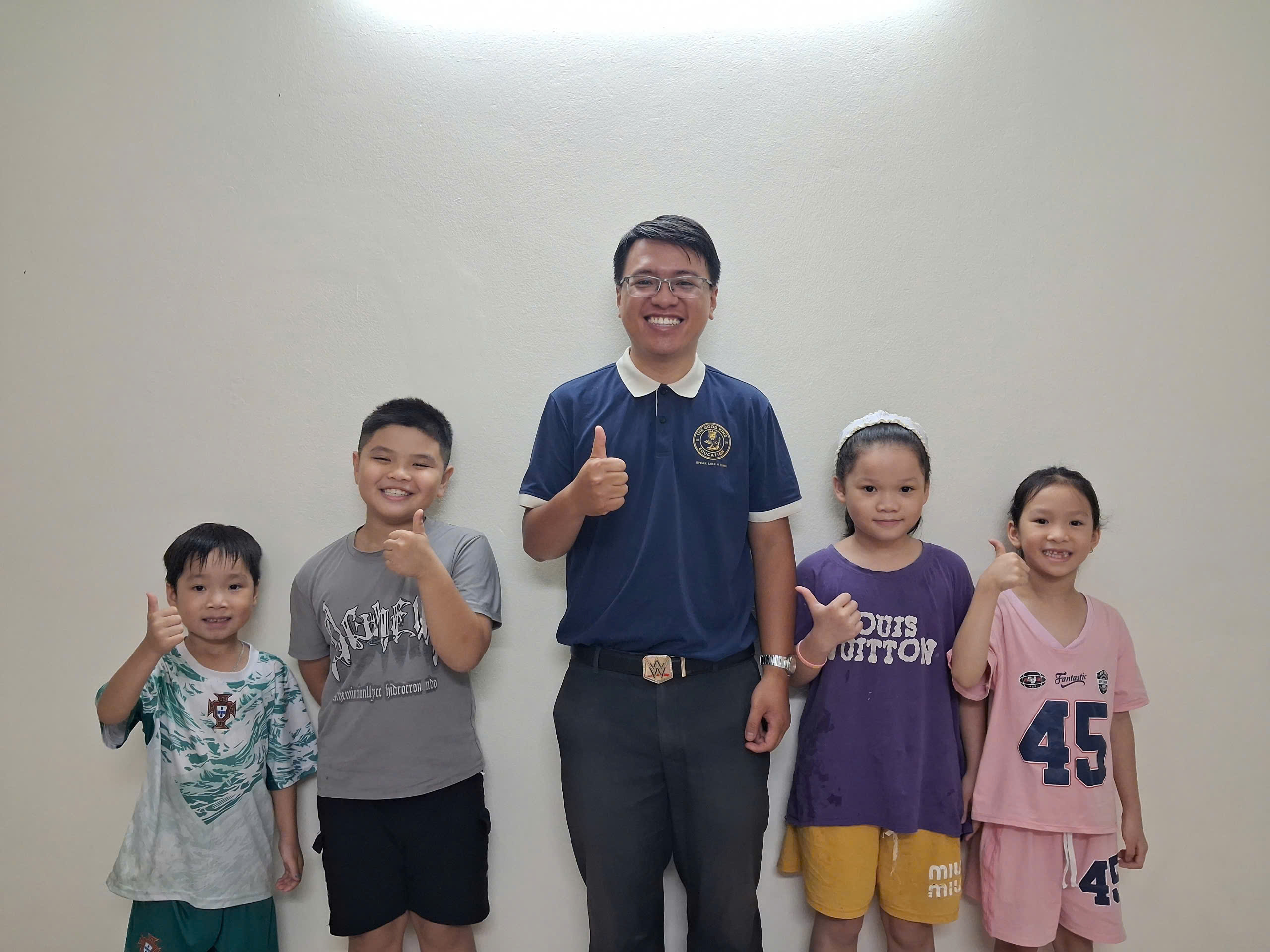Đồng hành cùng học viên tại The Good King Language Center